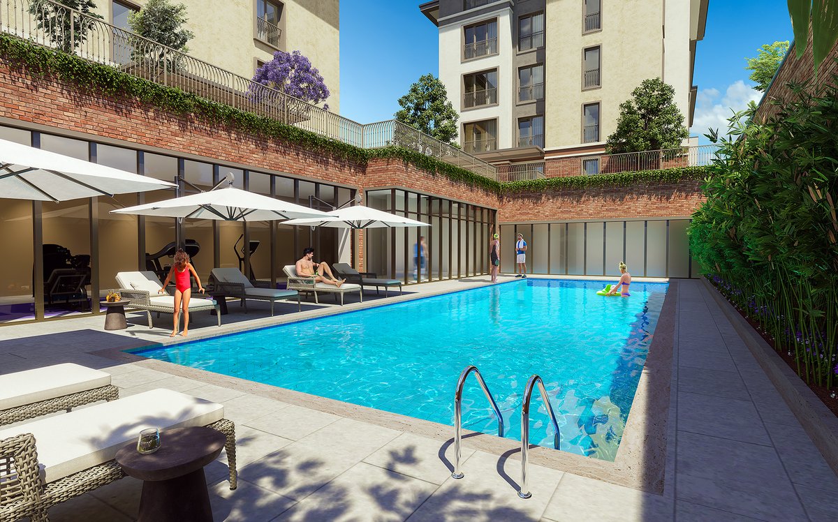 Outdoor Pool & Sunbathing